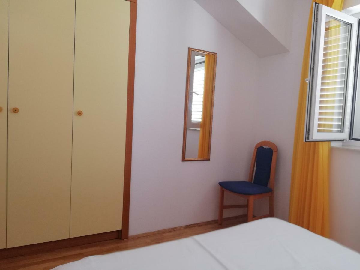 Apartmani Marija Primošten Eksteriør bilde